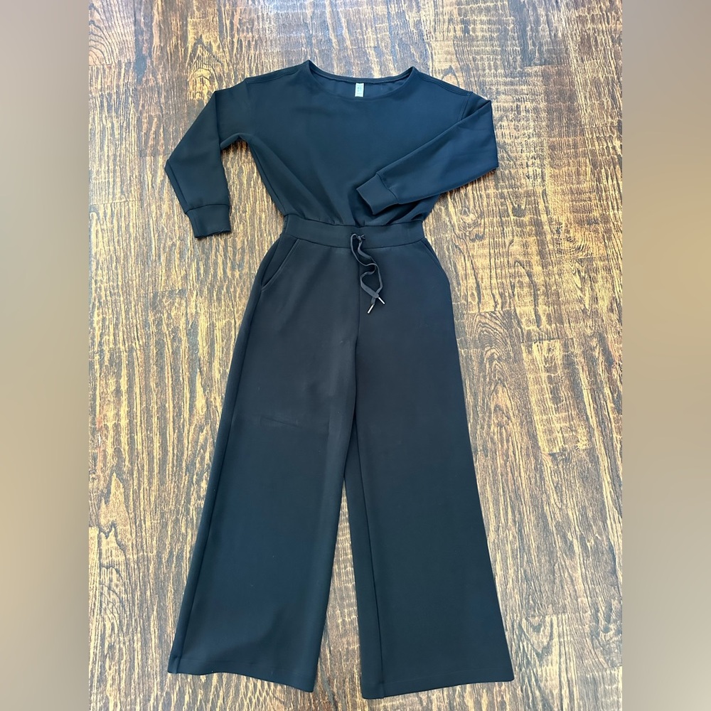 SPANX Black Wide-Leg Jumpsuit with Drawstring Waist Size Medium